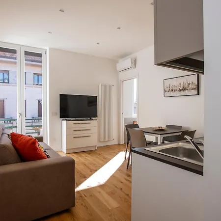 Lejlighed Bright Design - Isola District - Metro M3 *