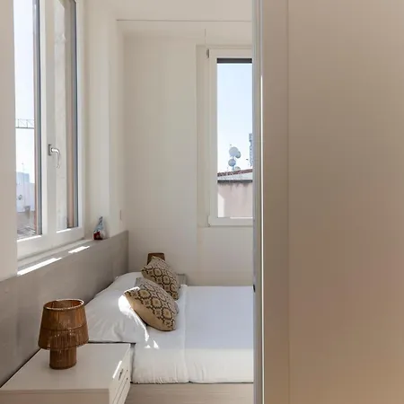 Marche 93 - M3 Maciachini - 10 Min Isola & Centrale Apartamento Milán